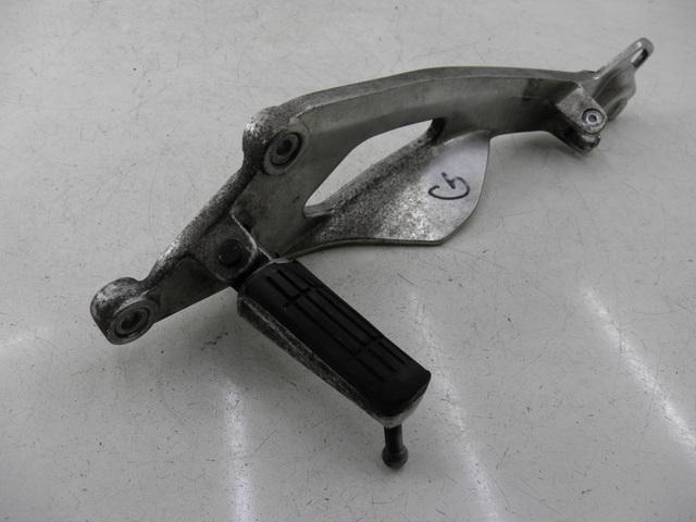 photo de VOETSTEUNPLAAT VOOR LINKS YAMAHA TDM 900 (2004 - 2006) - Hoofdaanzicht