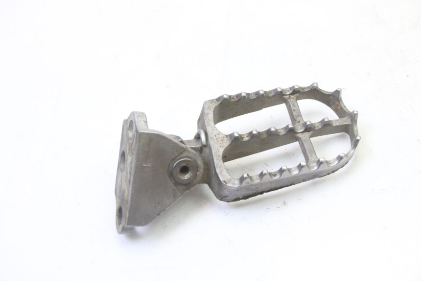 photo de VOETSTEUNPLAAT VOOR LINKS YAMAHA YZF YZ-F 450 (2014 - 2016) - Andere kijkhoek