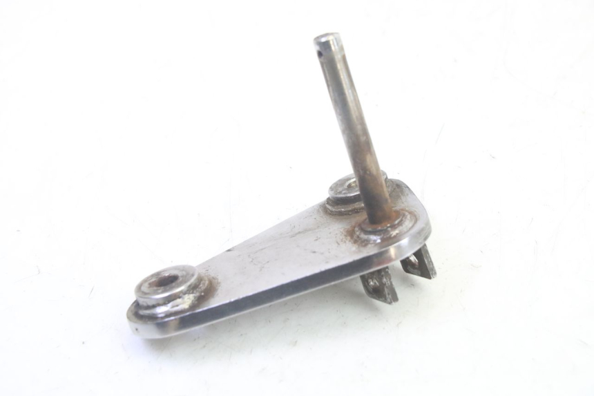 photo de VOETSTEUNPLAAT VOOR LINKS KYMCO ZING 125 (1997 - 2003) - Technische close-up