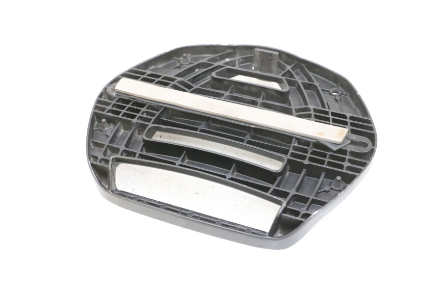 photo de TOPCASE PLAAT SUZUKI DL V STROM 1000 (2002 - 2007) - Zoom op gebruiksstaat