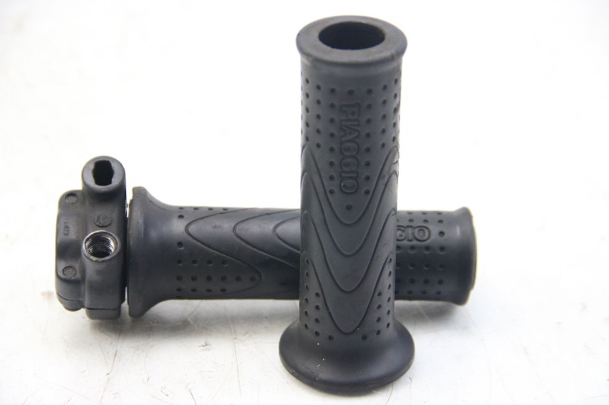 photo de GASHANDVAT PIAGGIO BEVERLY 125 (2010 - 2015) - Detail van het onderdeel