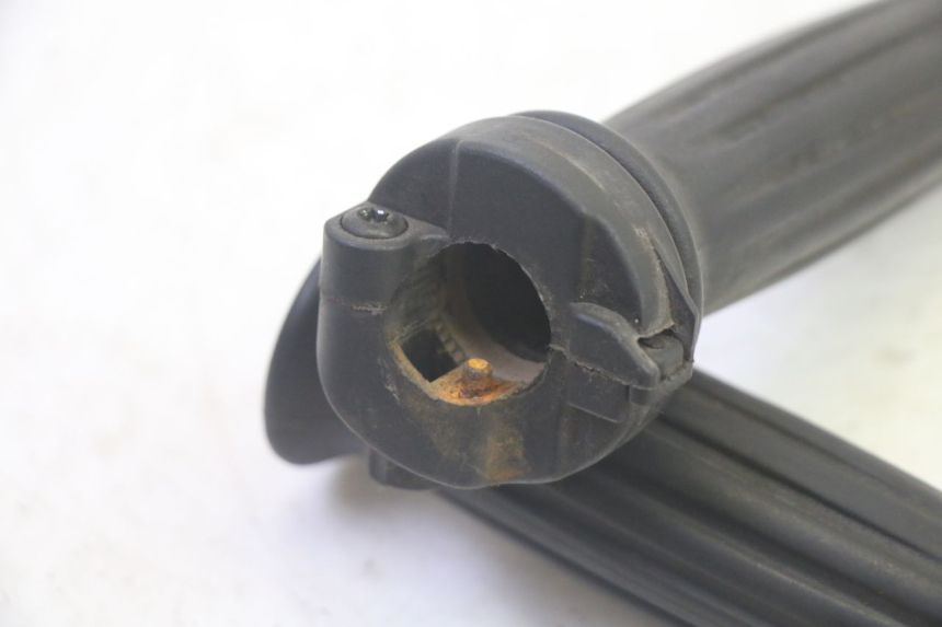 photo de Gashendel PEUGEOT DJANGO 4T 50 (2014 - 2019) - Zoom op gebruiksstaat