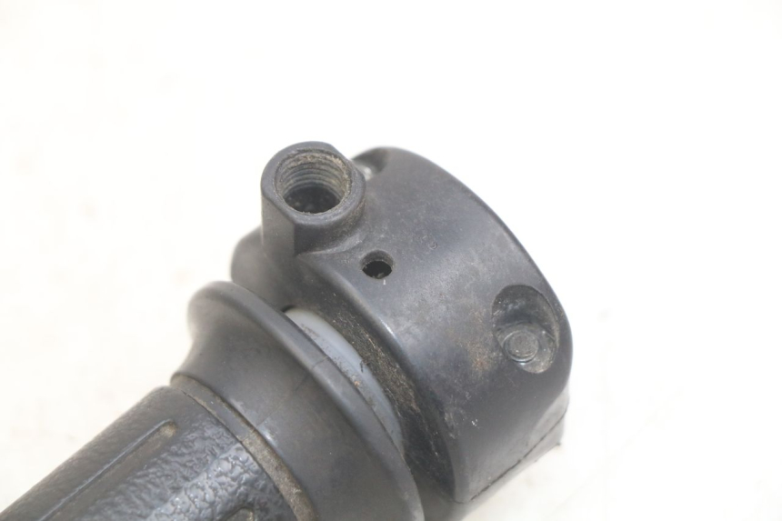 photo de GASHANDVAT HONDA FES PANTHEON 2T 125 (1998 - 2002) - Zoom op gebruiksstaat