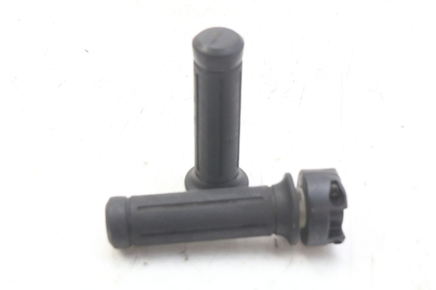 photo de GASHANDVAT HONDA FES PANTHEON 2T 125 (1998 - 2002) - Hoofdaanzicht