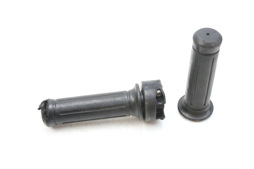 photo de GASHANDVAT HONDA FES PANTHEON 125 (2003 - 2007) - Detail van het onderdeel