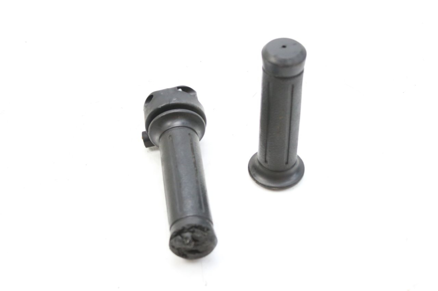 photo de GASHANDVAT HONDA FES PANTHEON 125 (2003 - 2007) - Andere kijkhoek