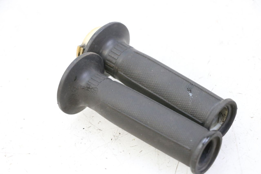 photo de GASHANDVAT YAMAHA FJ 36Y 1100 (1984 - 1985) - Zoom op gebruiksstaat