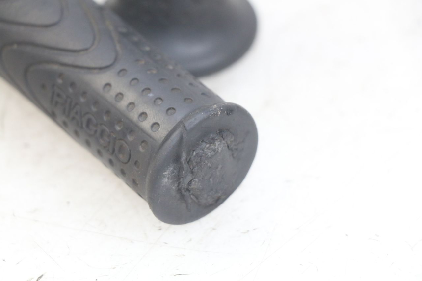 photo de Gashendel PIAGGIO FLY 4T 50 (2013 - 2017) - Technische close-up