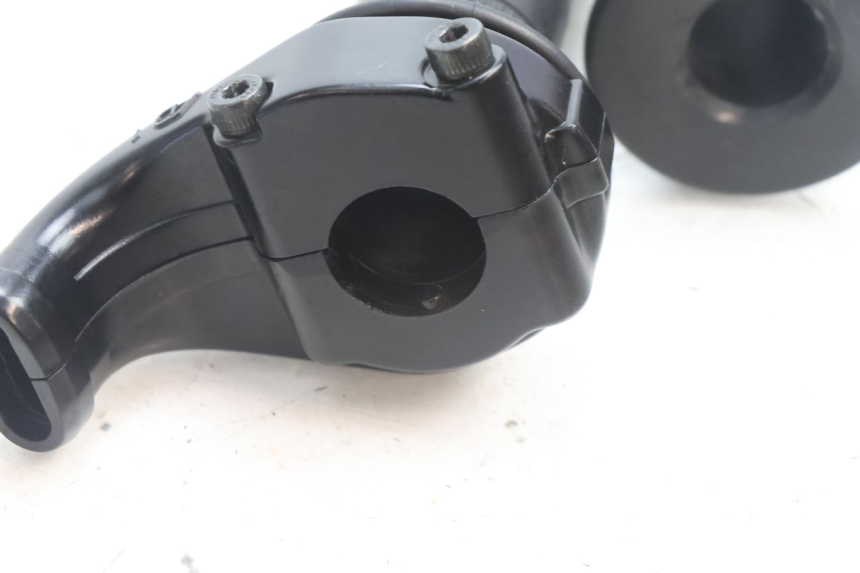 photo de GASHANDVAT YAMAHA FZ8 800 (2010 - 2016) - Zoom op gebruiksstaat