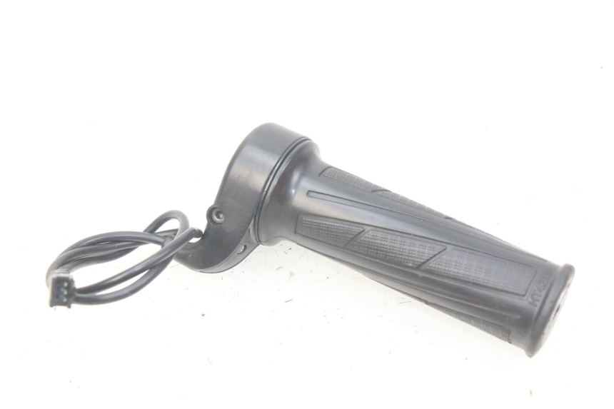 photo de GASHANDVAT EUROCKA GREEN 1 - Andere kijkhoek