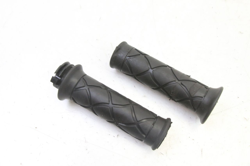 photo de Gashendel YAMAHA JOG R 50 (2004 - 2014) - Hoofdaanzicht