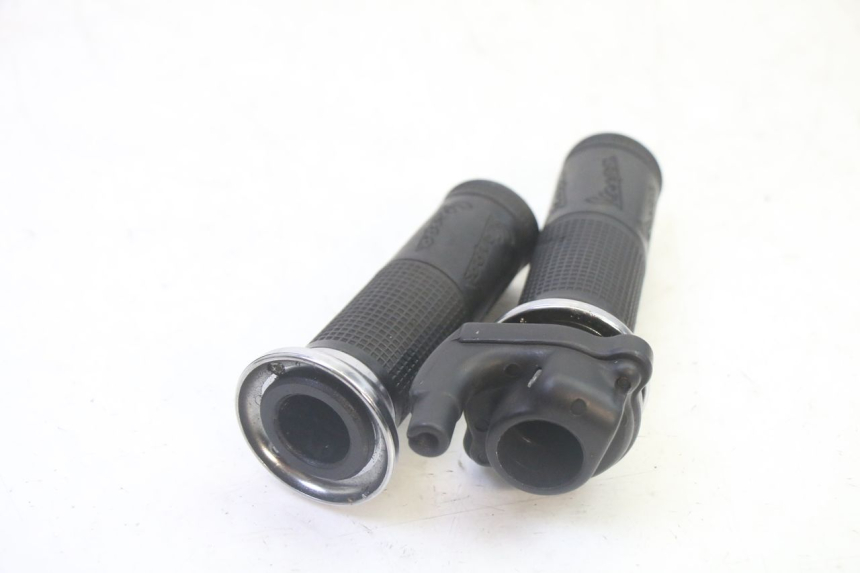 photo de GASHANDVAT PIAGGIO LXV 4T 50 (2009 - 2013) - Zoom op gebruiksstaat