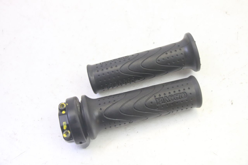 photo de GASHANDVAT PIAGGIO MP3 HPE 350 (2018 - 2020) - Hoofdaanzicht