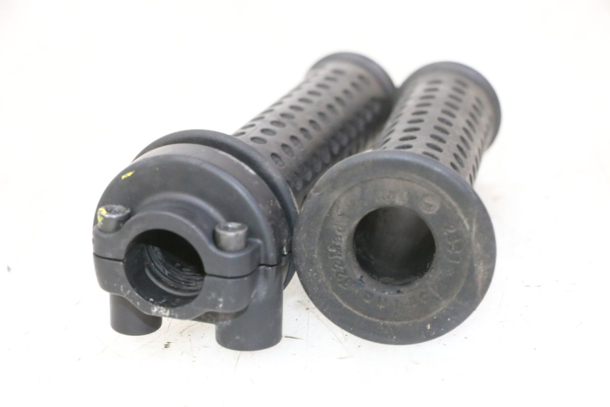 photo de GASHANDVAT PIAGGIO MP3 RL 250 (2006 - 2010) - Technische close-up