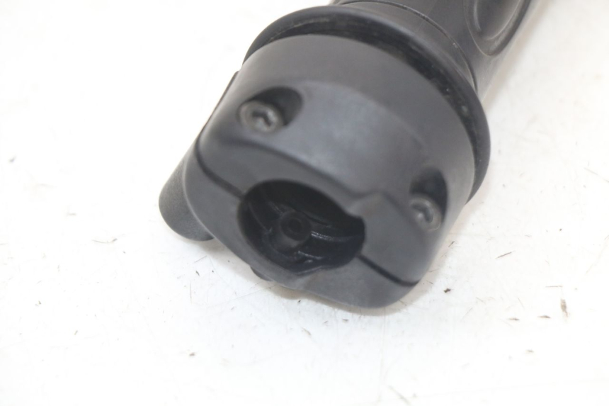 photo de GASHANDVAT YAMAHA NEO'S NEOS 2T 50 (2007 - 2017) - Zoom op gebruiksstaat