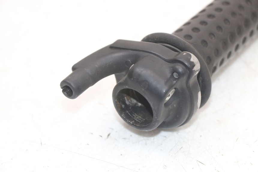 photo de GASHANDVAT PIAGGIO VESPA LX 2T 50 (2005 - 2013) - Andere kijkhoek