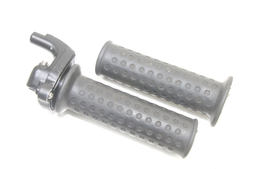 photo de GASHANDVAT PIAGGIO ZIP 2T 50 (2009 - 2019) - Hoofdaanzicht