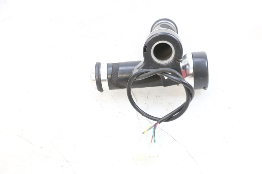 photo de Gashendel EFUN PUSA 1 - Technische close-up