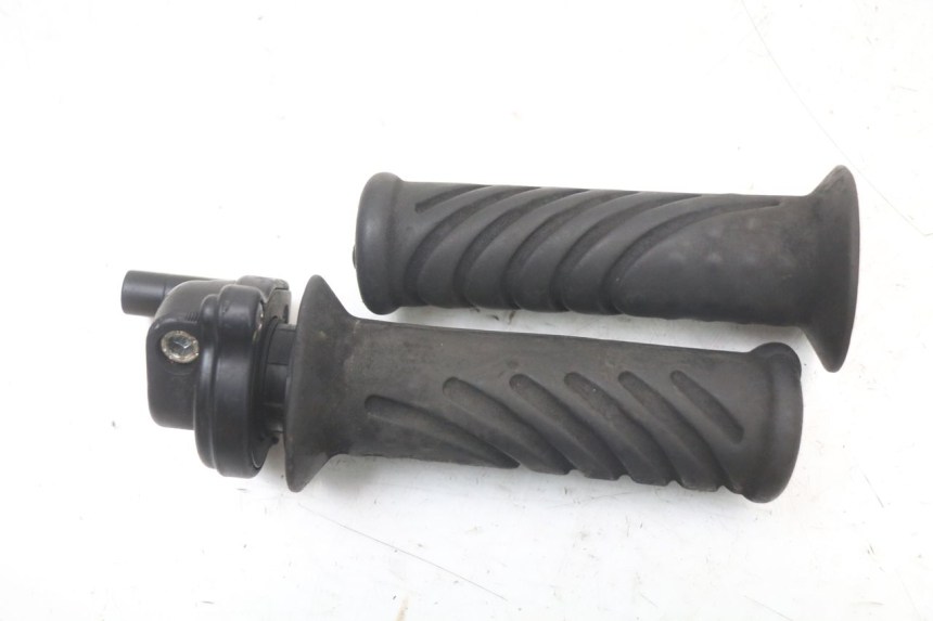 photo de GASHANDVAT GILERA RUNNER LC 50 (1997 - 1998) - Hoofdaanzicht