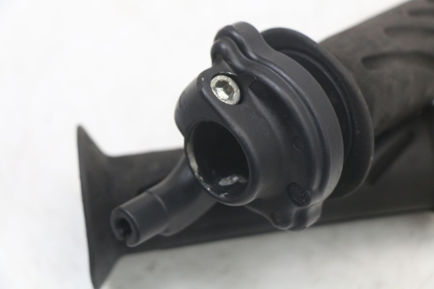 photo de GASHANDVAT GILERA RUNNER LC 50 (1997 - 1998) - Zoom op gebruiksstaat