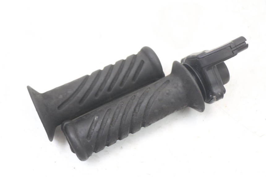 photo de GASHANDVAT GILERA RUNNER LC 50 (1997 - 1998) - Andere kijkhoek