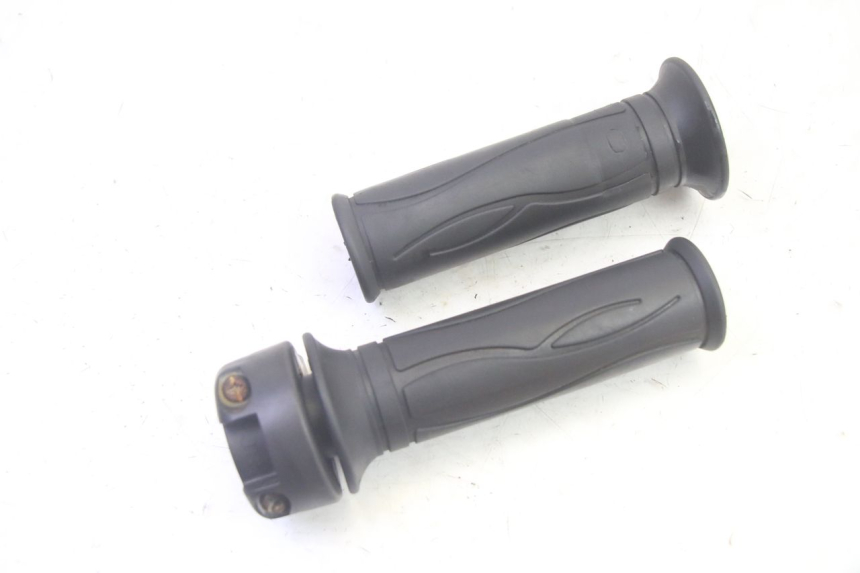 photo de GASHANDVAT JM MOTORS SANTANA EVO 50 (2024 - 2026) - Hoofdaanzicht