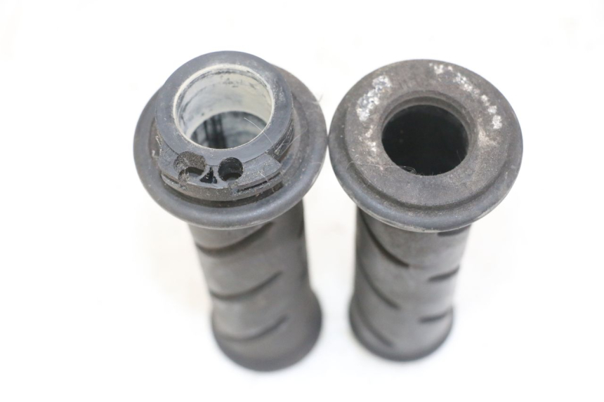 photo de Gashendel PEUGEOT SATELIS 125 (2013 - 2018) - Detail van het onderdeel