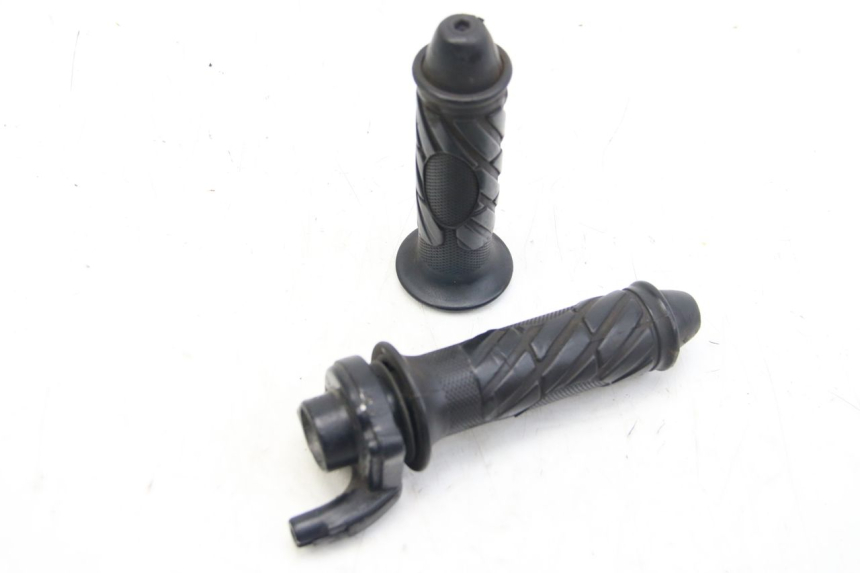 photo de GASHANDVAT APRILIA SR 2T 50 (2012 - 2017) - Detail van het onderdeel