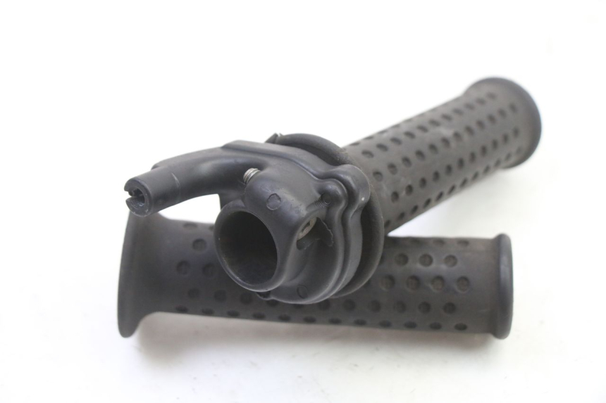 photo de GASHANDVAT PIAGGIO SUPER LX 125 (2000 - 2003) - Zoom op gebruiksstaat