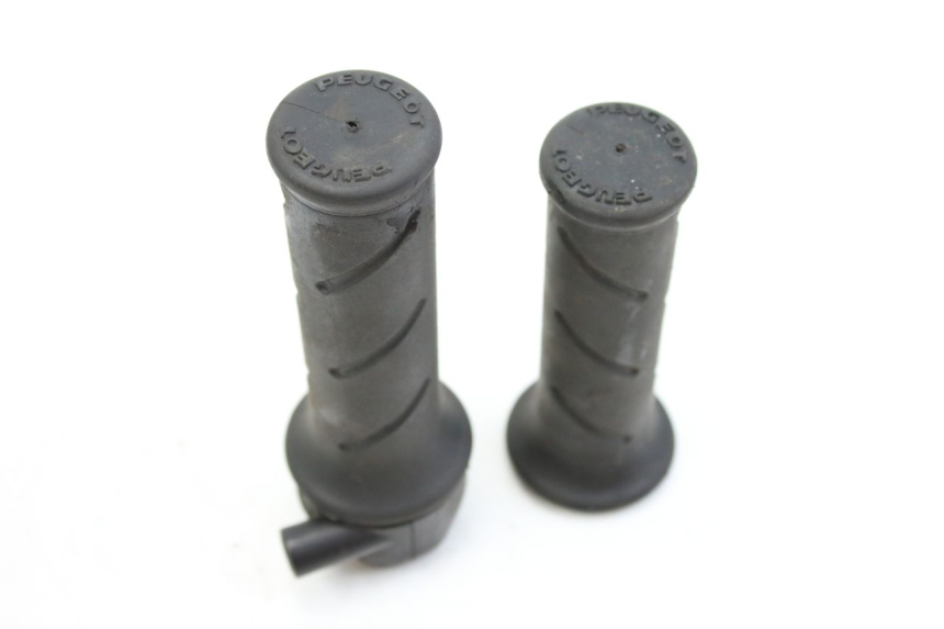 photo de GASHANDVAT PEUGEOT SV 125 (1991 - 1994) - Zoom op gebruiksstaat