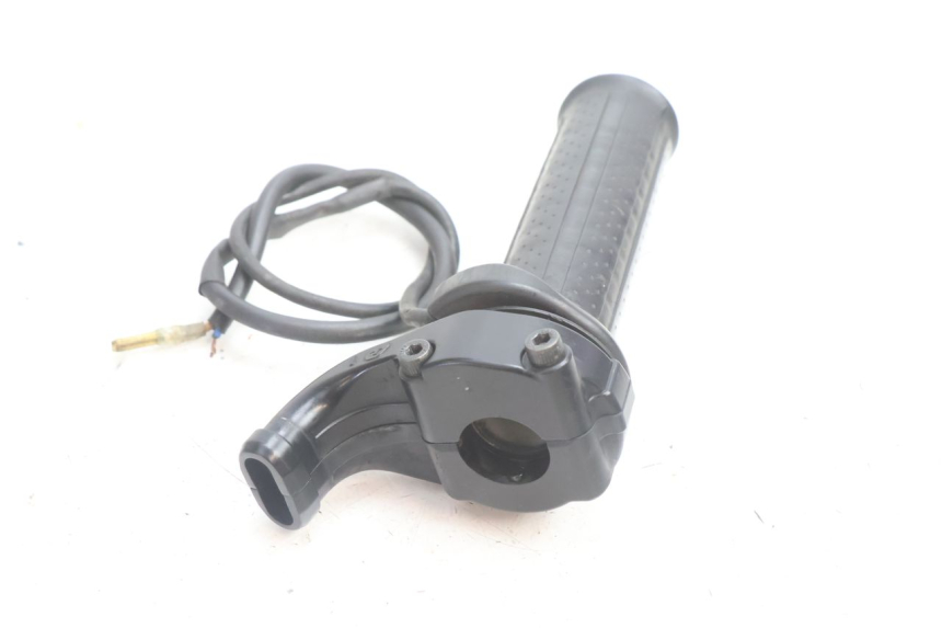 photo de Gashendel YAMAHA TDM ABS 900 (2002 - 2014) - Technische close-up
