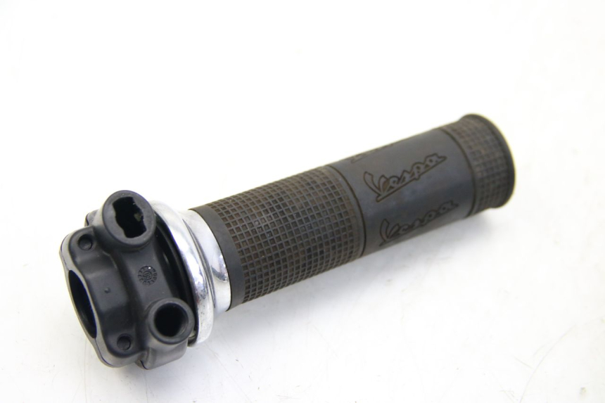 photo de Gashendel PIAGGIO VESPA GTS SUPER IE 125 (2009 - 2016) - Zoom op gebruiksstaat