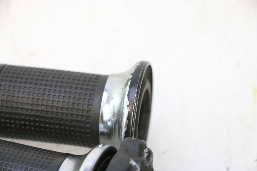 photo de GASHANDVAT PIAGGIO VESPA LX 2T 50 (2005 - 2013) - Andere kijkhoek