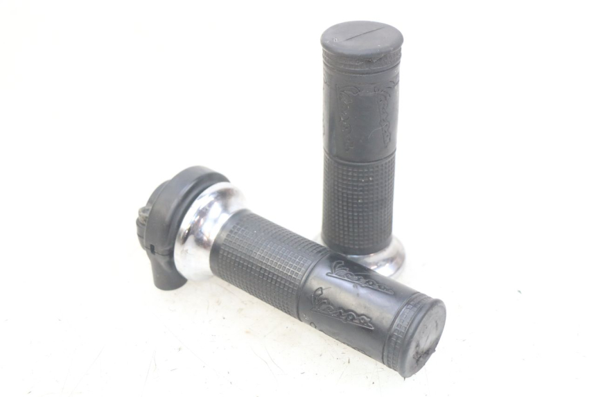 photo de GASHANDVAT PIAGGIO VESPA LXV 125 (2006 - 2009) - Hoofdaanzicht