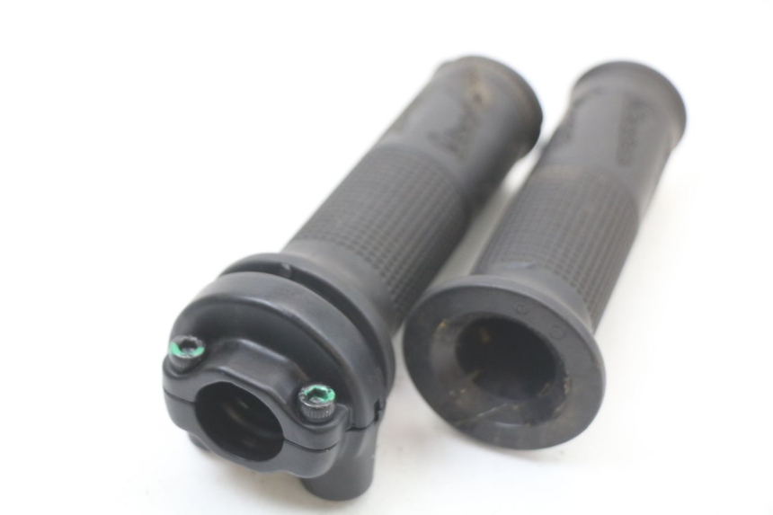 photo de GASHANDVAT PIAGGIO VESPA PRIMAVERA 4T 50 (2021 - 2024) - Technische close-up