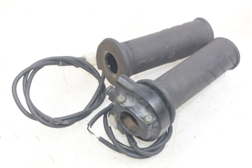 photo de GASHANDVAT YAMAHA X-MAX XMAX 250 (2006 - 2009) - Hoofdaanzicht