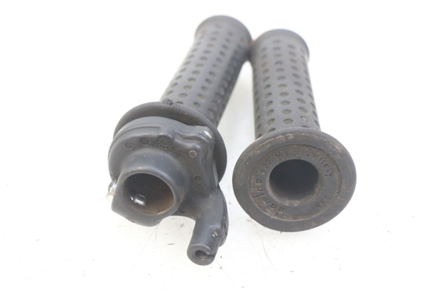 photo de GASHANDVAT PIAGGIO X8 125 (2004 - 2007) - Zoom op gebruiksstaat