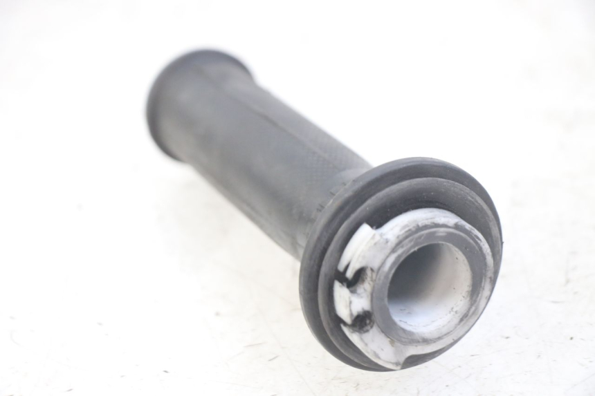 photo de GASHANDVAT YAMAHA XJN DIVERSION 600 (2000 - 2003) - Detail van het onderdeel