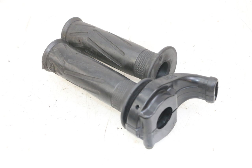 photo de Gashendel YAMAHA FZS FAZER 600 (2001 - 2003) - Technische close-up