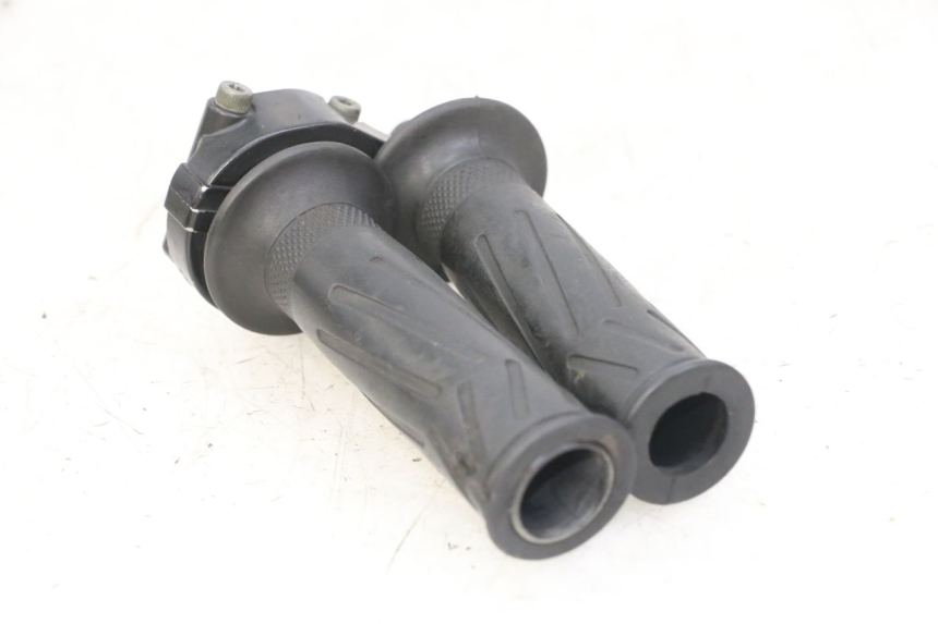 photo de Gashendel YAMAHA FZS FAZER 600 (2001 - 2003) - Bevestigingspunten