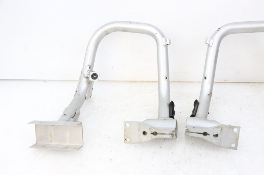 photo de ACHTERHANDVAT BMW C1 125 (2000 - 2003) - Bevestigingspunten