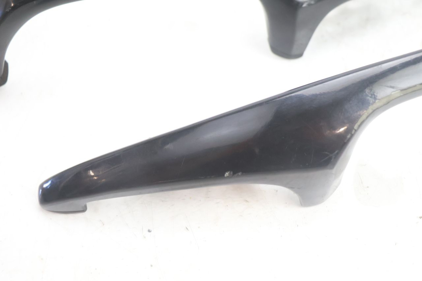 photo de ACHTERHANDVAT SUZUKI BURGMAN EXECUTIVE ABS 650 (2006 - 2012) - Detail van het onderdeel