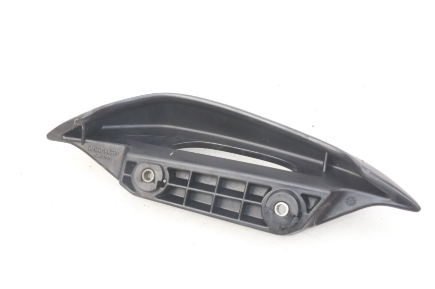 photo de ACHTERSTE RECHTER GREEP SUZUKI BURGMAN 125 (2007 - 2014) - Andere kijkhoek