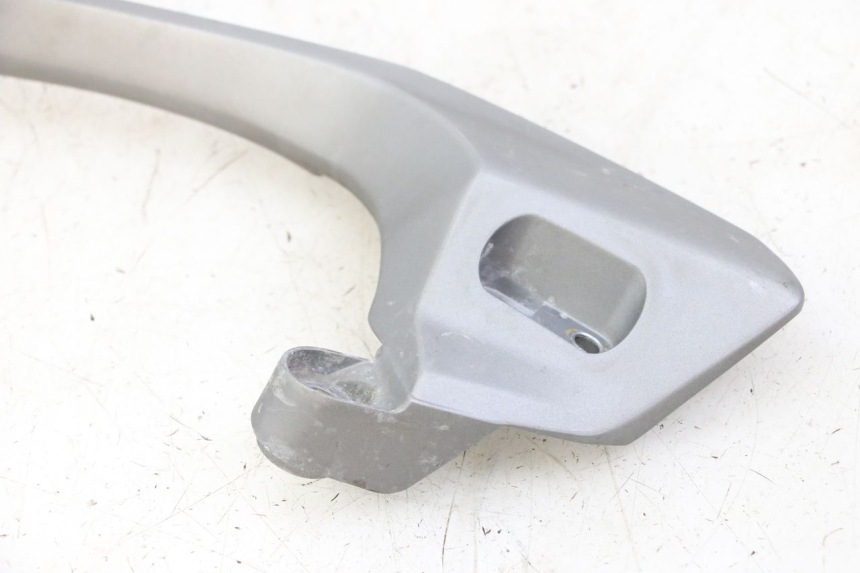 photo de ACHTERSTE RECHTER GREEP SYM JOYMAX 125 (2010 - 2017) - Staat van het oppervlak