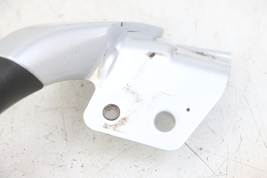 photo de RECHTER ACHTERHANDVAT PIAGGIO MP3 LT 300 (2010 - 2016) - Detail van het onderdeel