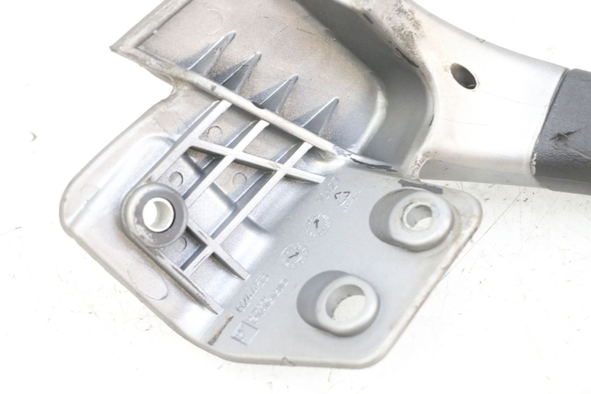 photo de RECHTER ACHTERHANDVAT PIAGGIO MP3 125 (2006 - 2014) - Zoom op gebruiksstaat