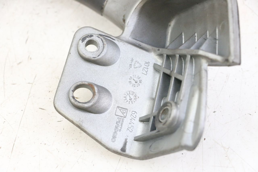 photo de LINKER ACHTERHANDVAT PIAGGIO MP3 125 (2006 - 2014) - Technische close-up
