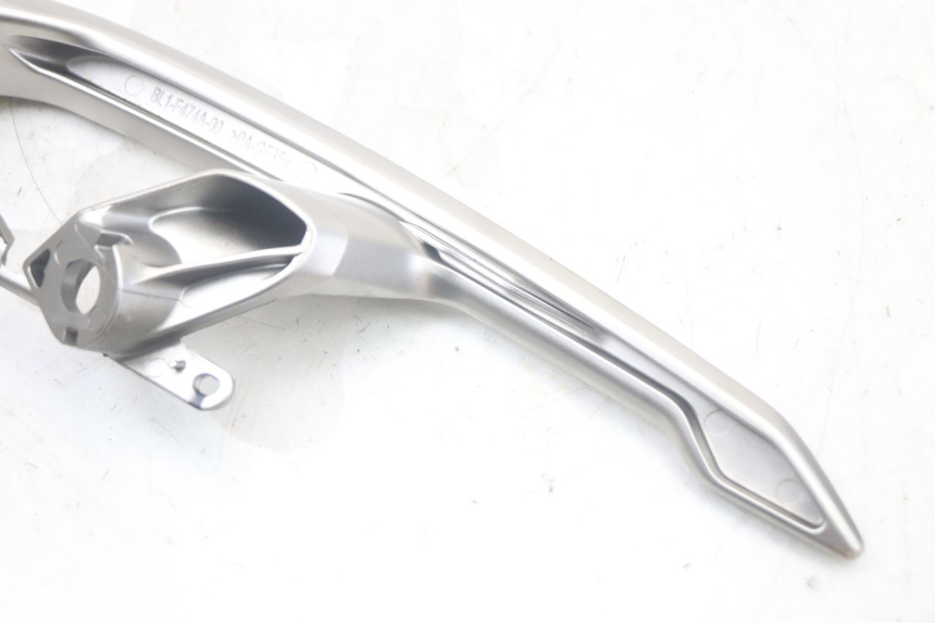 photo de LINKER ACHTERHANDVAT YAMAHA XMAX X-MAX ABS 125 (2017 - 2020) - Bevestigingspunten