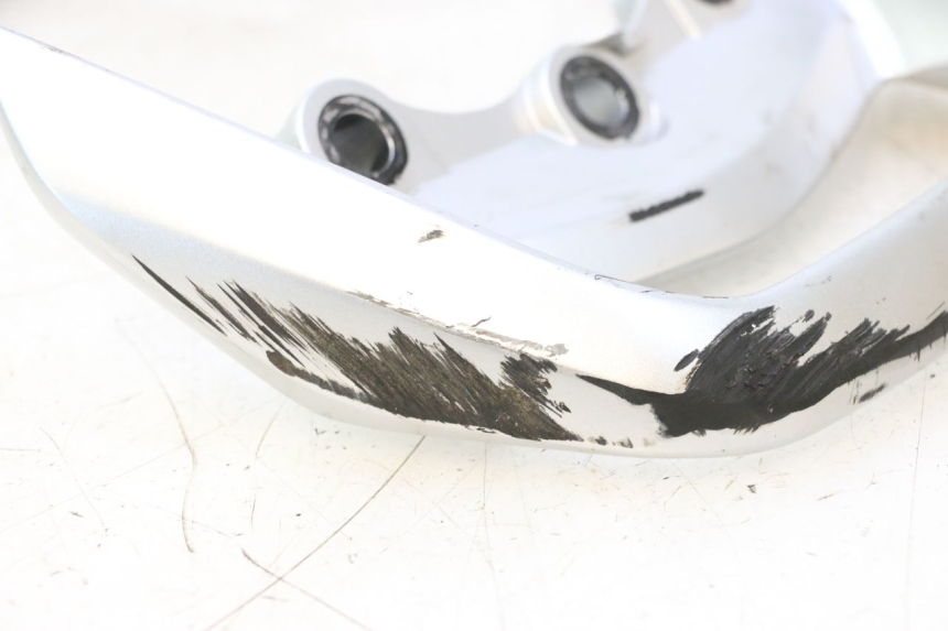 photo de ACHTERHANDVAT SUZUKI GSR 600 (2005 - 2012) - Overzicht