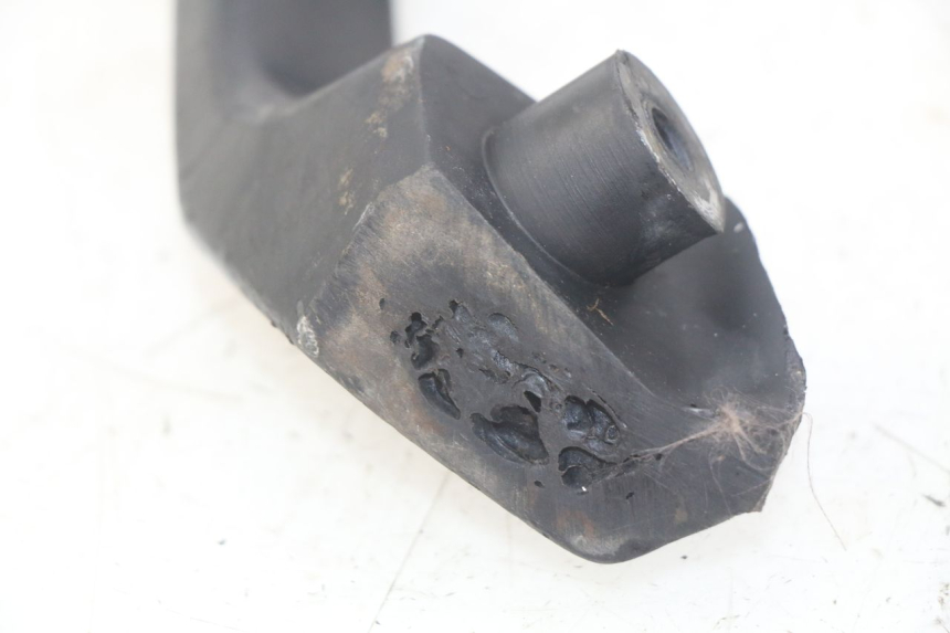 photo de ACHTERHANDVAT SUZUKI GSX-F GSX  F 1100 (1988 - 1994) - Detail van het onderdeel